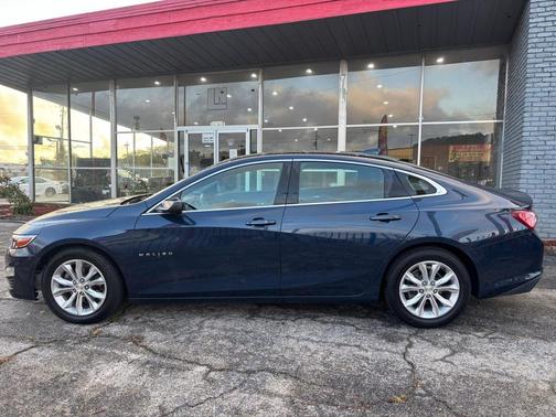 2021 Chevrolet Malibu FWD LT