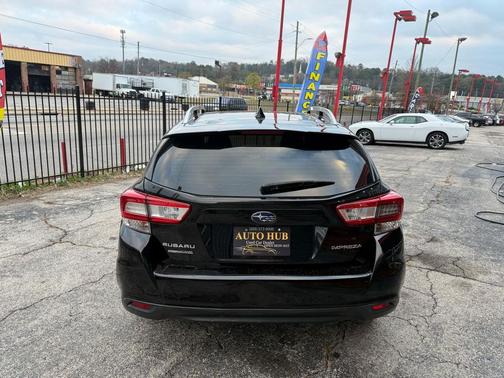 2019 Subaru Impreza 2.0i Premium