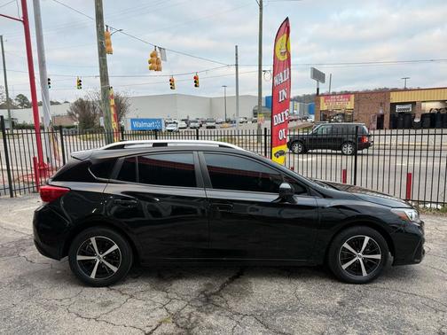 2019 Subaru Impreza 2.0i Premium