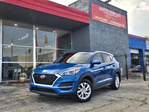 Blue 2019 Hyundai TUCSON SE