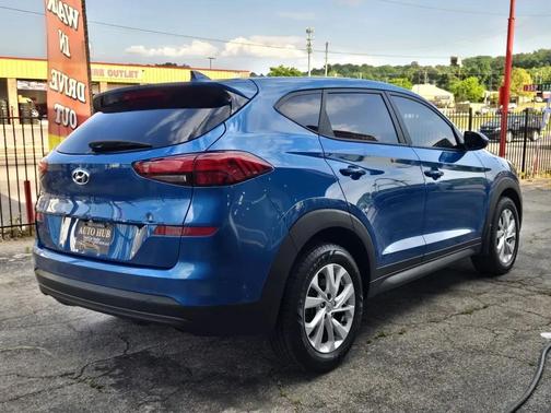 Blue 2019 Hyundai TUCSON SE