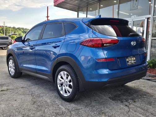 Blue 2019 Hyundai TUCSON SE