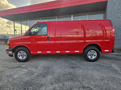 2020 GMC Savana 2500 Work Van
