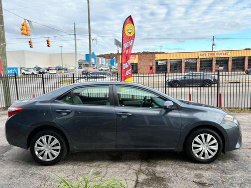 2015 Toyota Corolla LE Premium