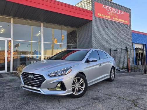 2018 Hyundai SONATA Sport
