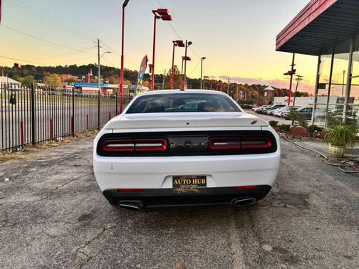 2021 Dodge Challenger SXT