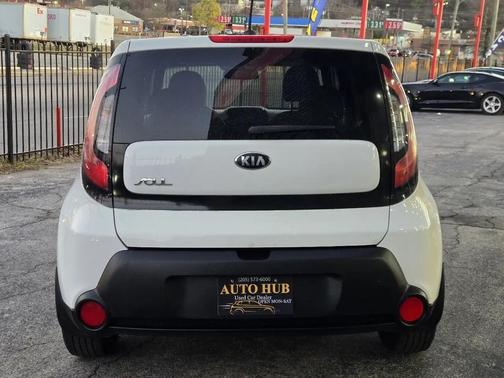 2015 Kia Soul Base