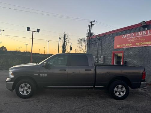 2020 RAM 1500 Classic SLT