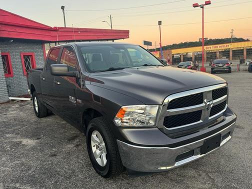 2020 RAM 1500 Classic SLT