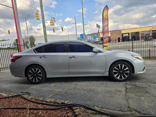 Silver 2018 Nissan Altima 2.5 SV