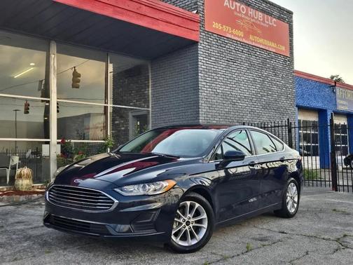 Blue 2020 Ford Fusion SE