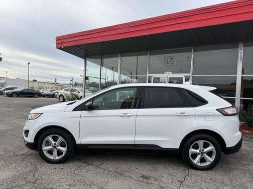 2016 Ford Edge SE