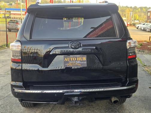 Black 2019 Toyota 4Runner SR5