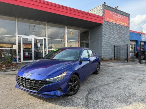 2022 Hyundai ELANTRA SEL