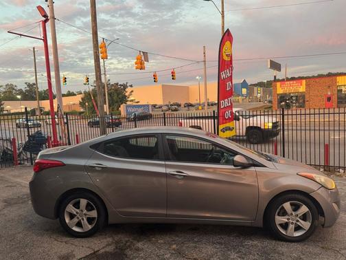 2012 Hyundai ELANTRA Limited