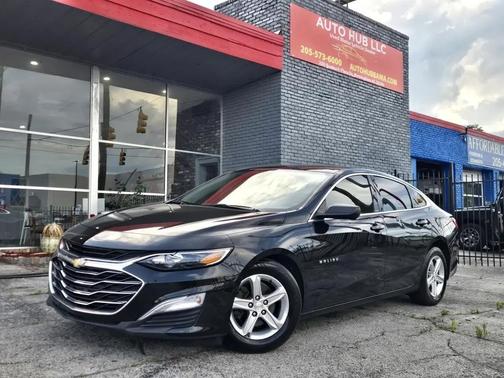 Black 2022 Chevrolet Malibu 1LS