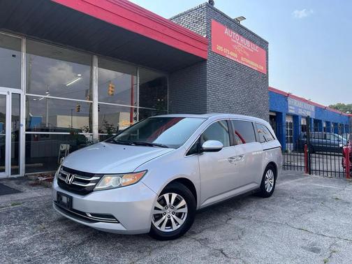 Silver 2015 Honda Odyssey EX-L