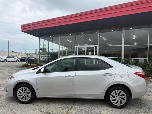 Silver 2018 Toyota Corolla LE