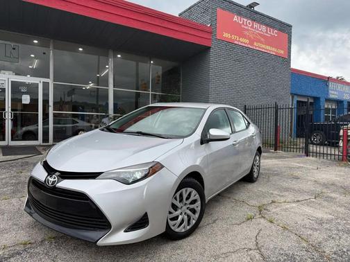 Silver 2018 Toyota Corolla LE