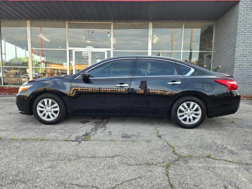 Black 2017 Nissan Altima 2.5 S