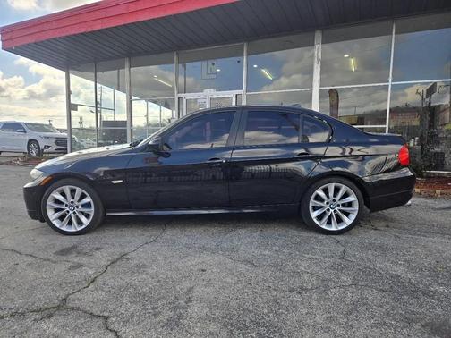 2011 BMW 328 328i