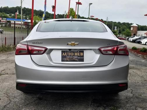 Gray 2019 Chevrolet Malibu LT