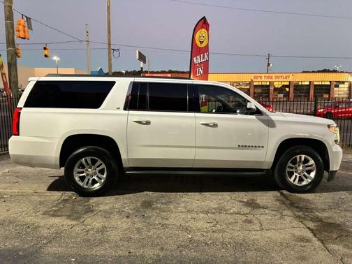 2018 Chevrolet Suburban LT