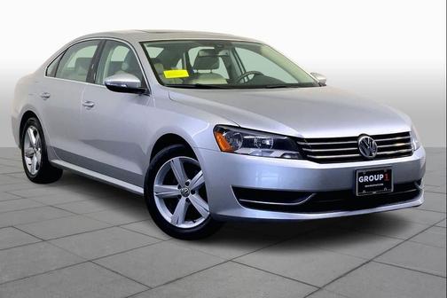 2012 Volkswagen Passat 2.5 SE