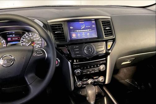 2020 Nissan Pathfinder S 4WD