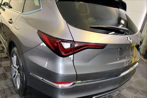 Liquid Carbon Metallic 2026 Acura MDX Technology Package