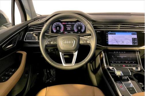 2025 Audi Q7 55 Premium Plus