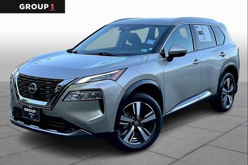 2022 Nissan Rogue SL