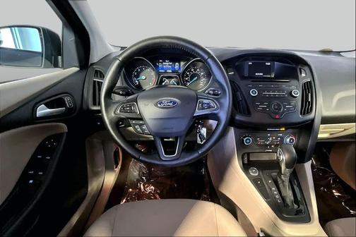 Magnetic Metallic 2017 Ford Focus SE