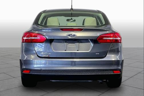 Magnetic Metallic 2017 Ford Focus SE