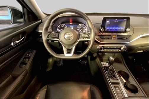 Super Black 2020 Nissan Altima SR Intelligent AWD