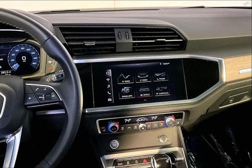 2020 Audi Q3 45 Premium Plus