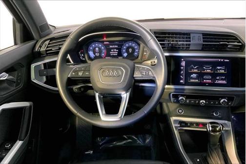 2021 Audi Q3 45 S line Premium