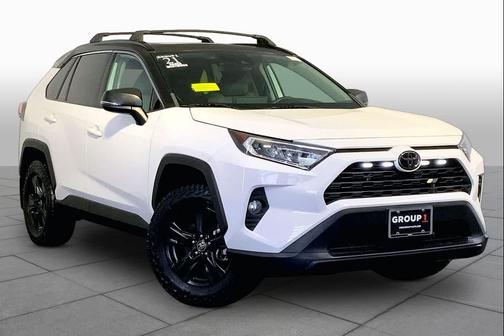 Super White 2021 Toyota RAV4 XLE