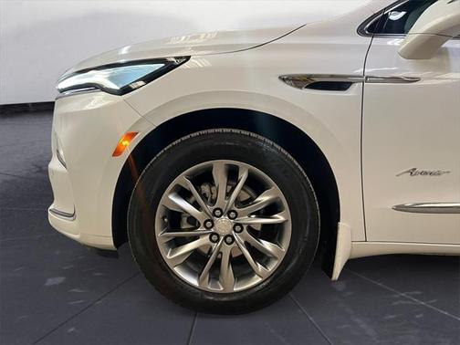 2022 Buick Enclave AWD Avenir