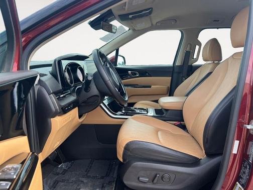 2023 Kia Carnival EX