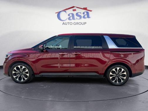 2023 Kia Carnival EX