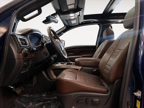 2023 Nissan Titan Platinum Reserve