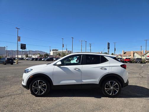 2022 Buick Encore GX Select