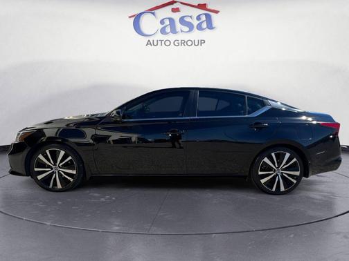 2022 Nissan Altima SR VC-Turbo FWD