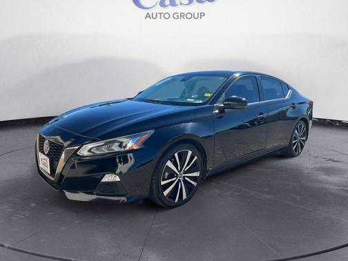 2022 Nissan Altima SR VC-Turbo FWD