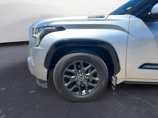 2023 Toyota Sequoia Platinum