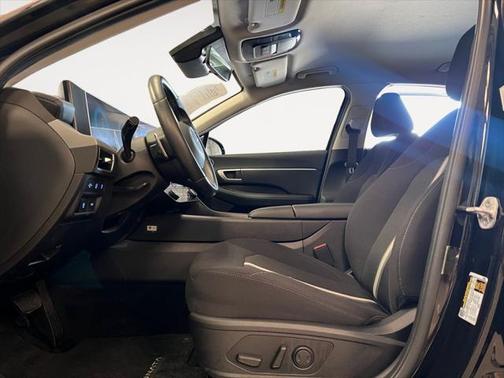 2024 Hyundai SONATA Hybrid SE