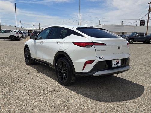 Summit White 2026 Buick Envista Sport Touring FWD