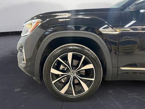 2024 Volkswagen Atlas 2.0T SEL Premium R-Line 4MOTION