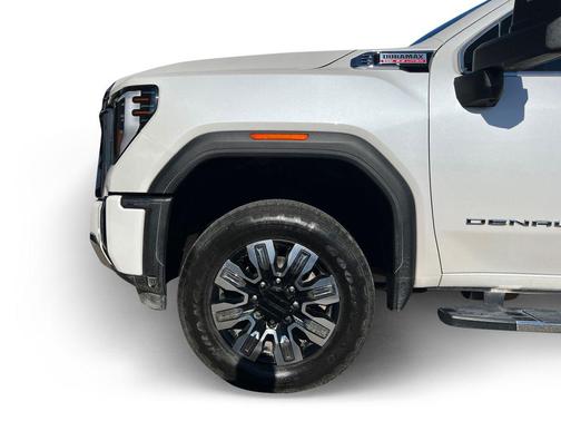 2024 GMC Sierra 2500 Denali